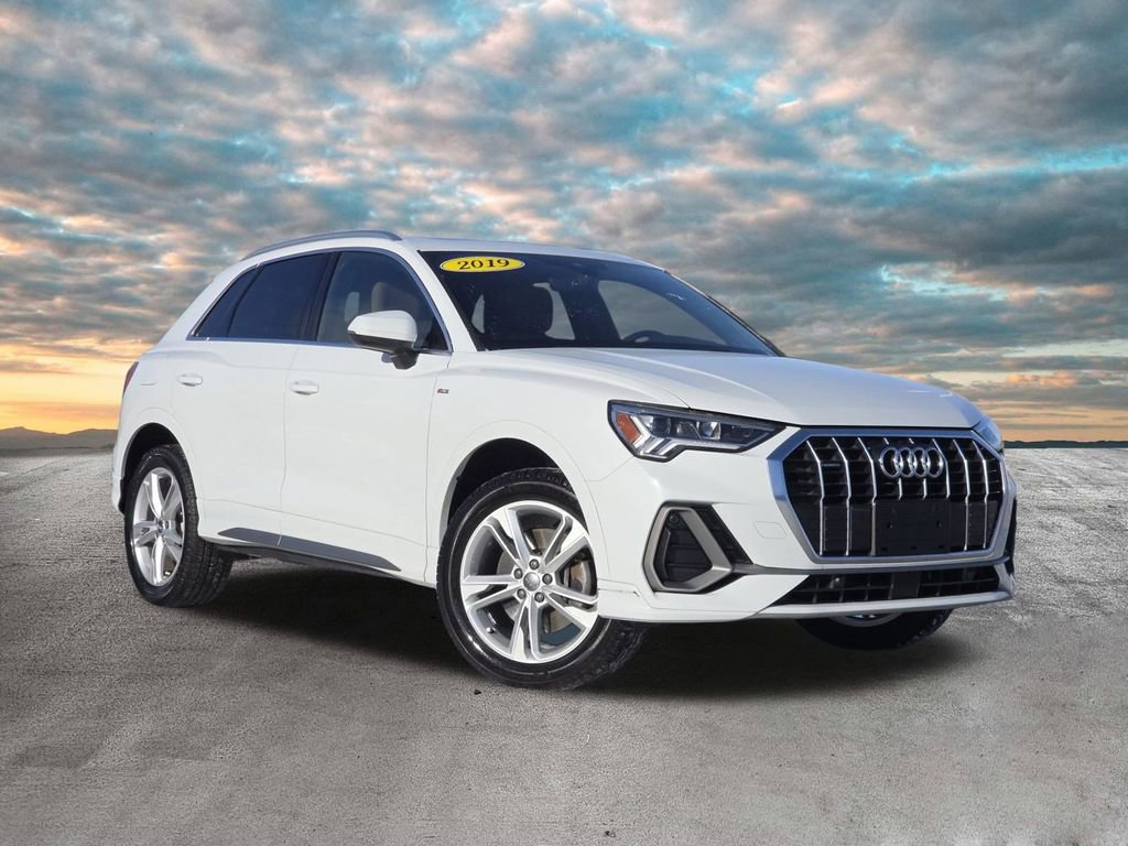 Used 2019 Audi Q3 2.0T Premium Plus w/ Premium Plus Package image 37