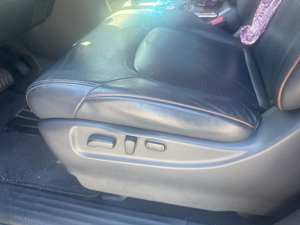 Used 2017 Nissan Armada SL image 18