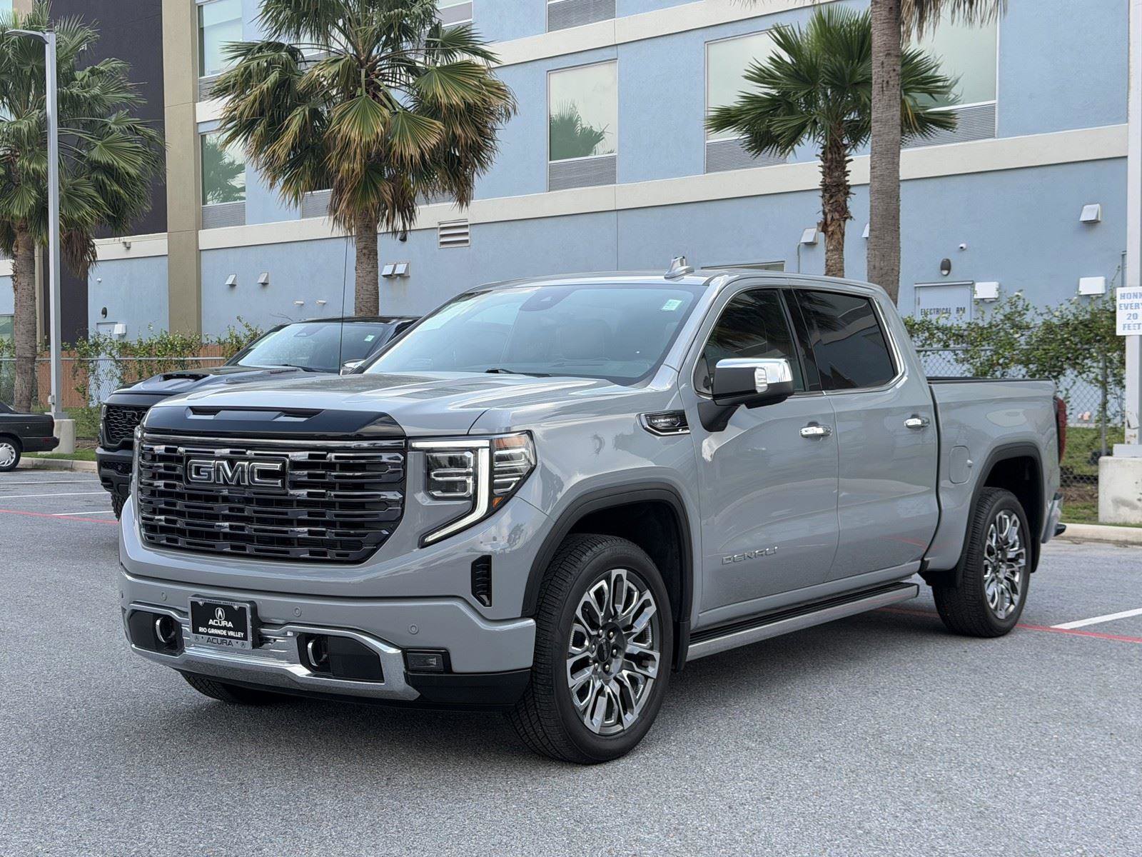 Used 2025 GMC Sierra 1500 Denali Ultimate AWD/4WD image 21