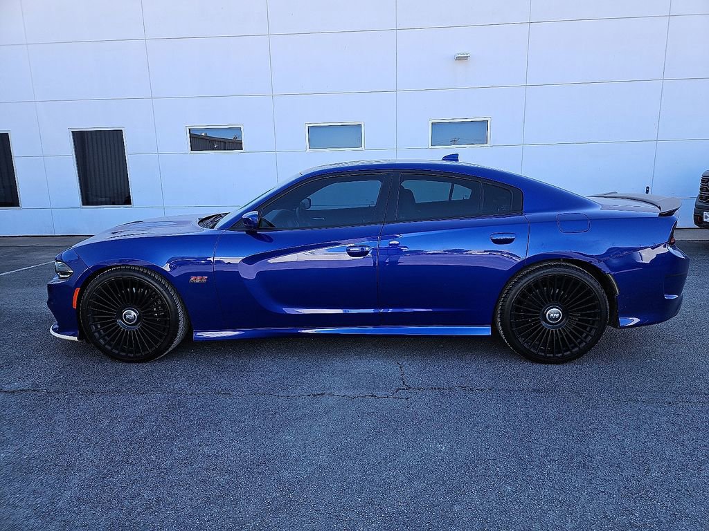 Used 2022 Dodge Charger Scat Pack w/ Dynamics Package image 3