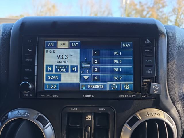 Used 2011 Jeep Wrangler Unlimited Sahara w/ Trailer Tow Group image 19