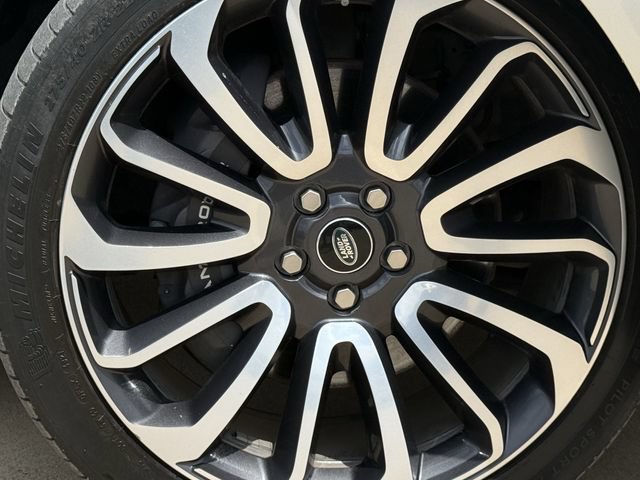 Used 2018 Land Rover Range Rover Supercharged AWD/4WD image 10