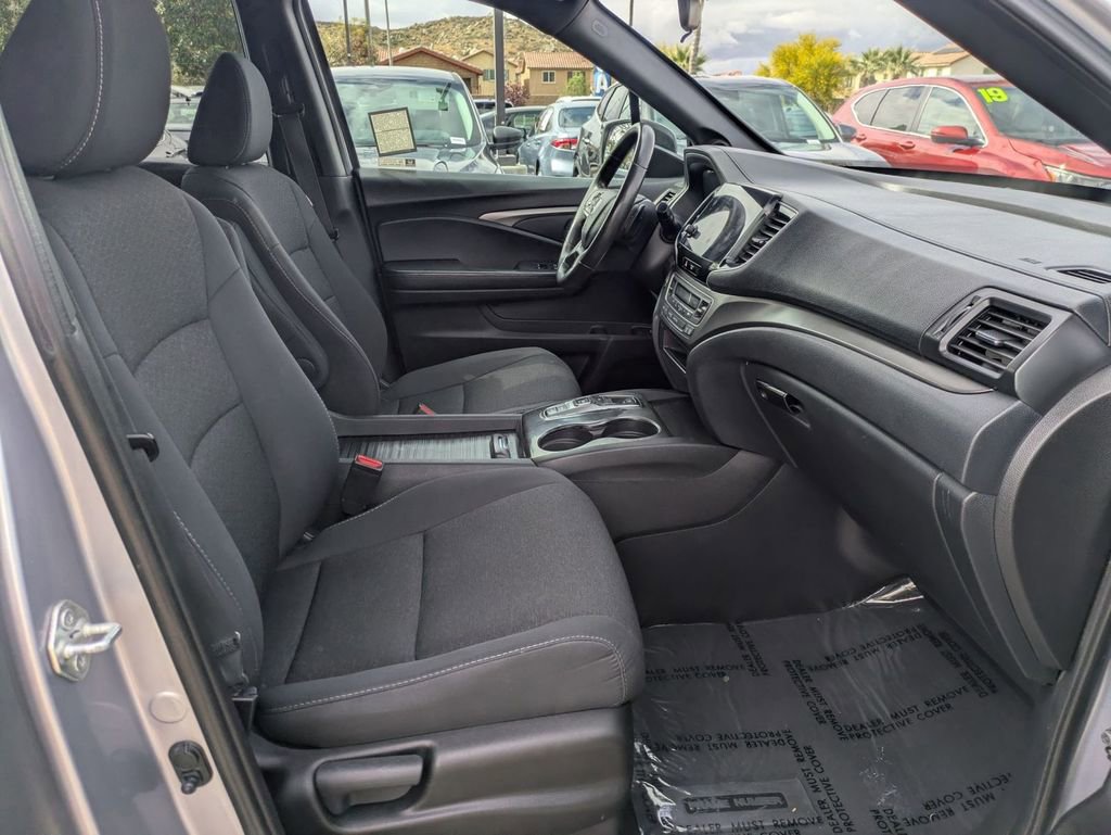 Used 2021 Honda Passport Sport image 30