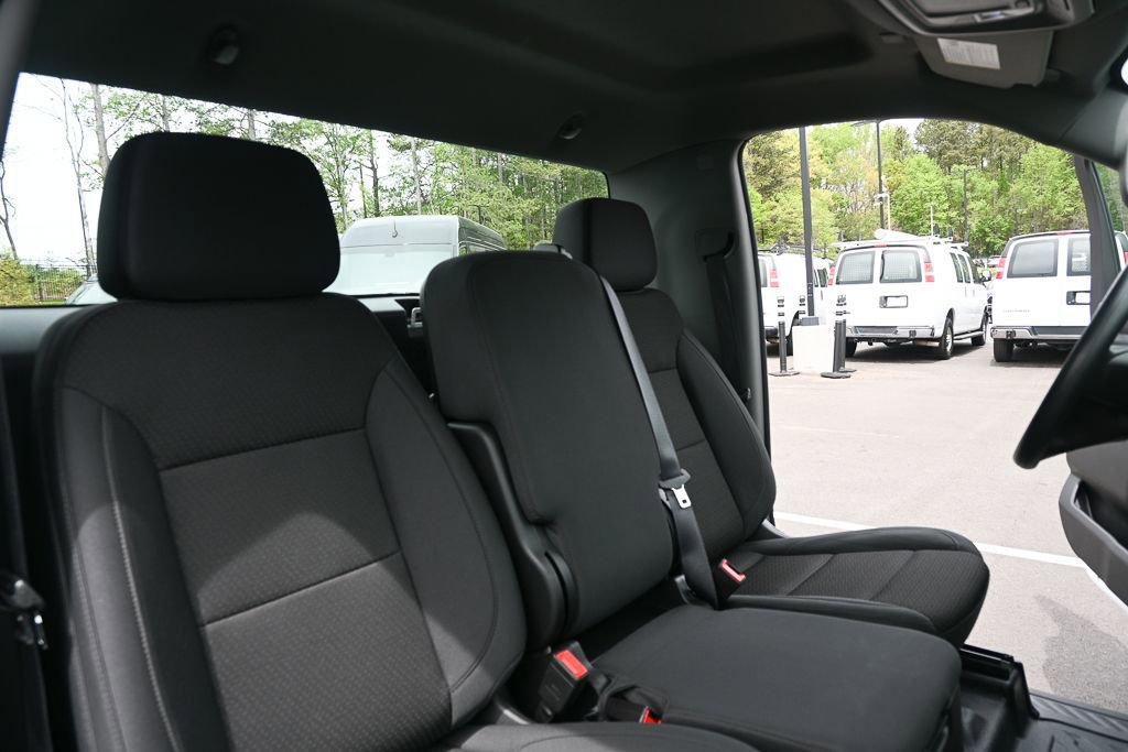 Used 2025 Chevrolet Silverado 1500 W/T image 16