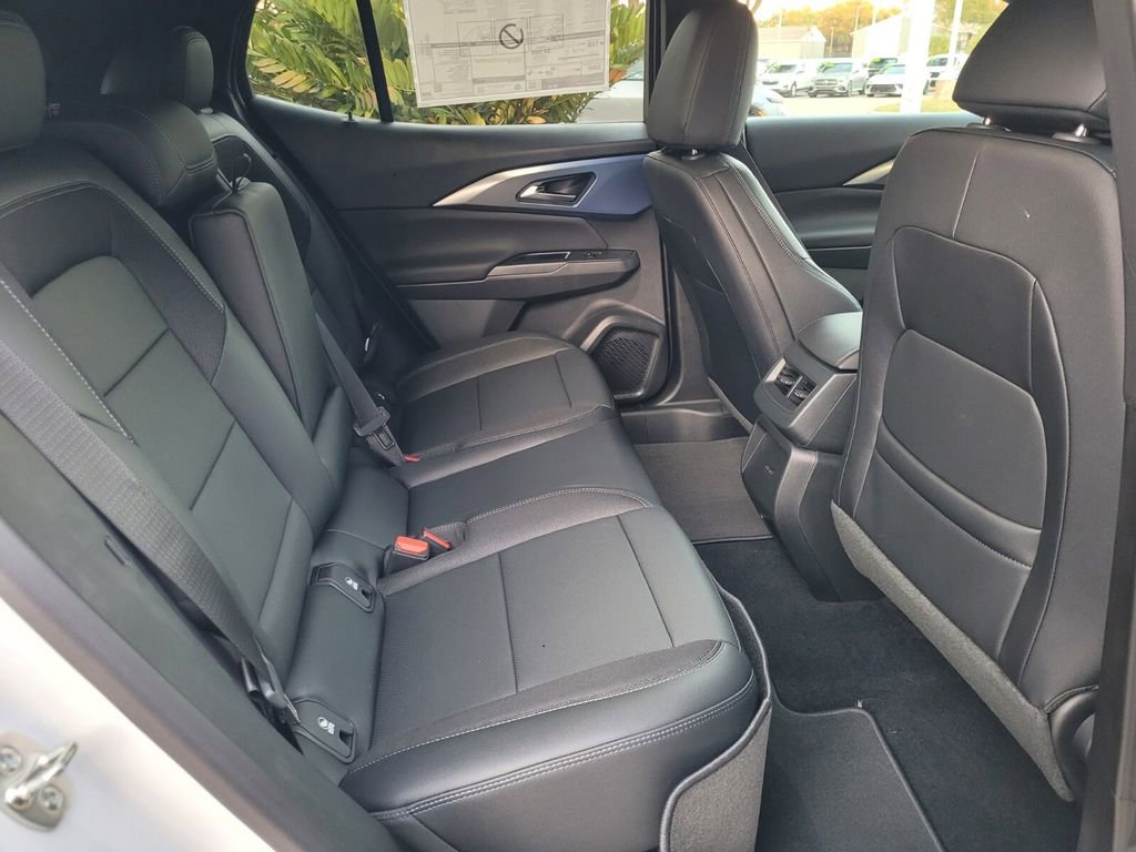 New 2026 Chevrolet Equinox EV LT FWD image 15