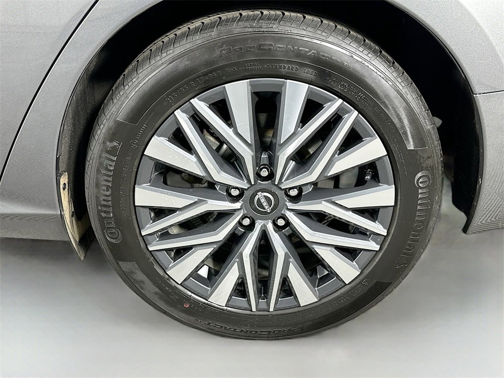 Used 2024 Nissan Altima 2.5 SV image 27