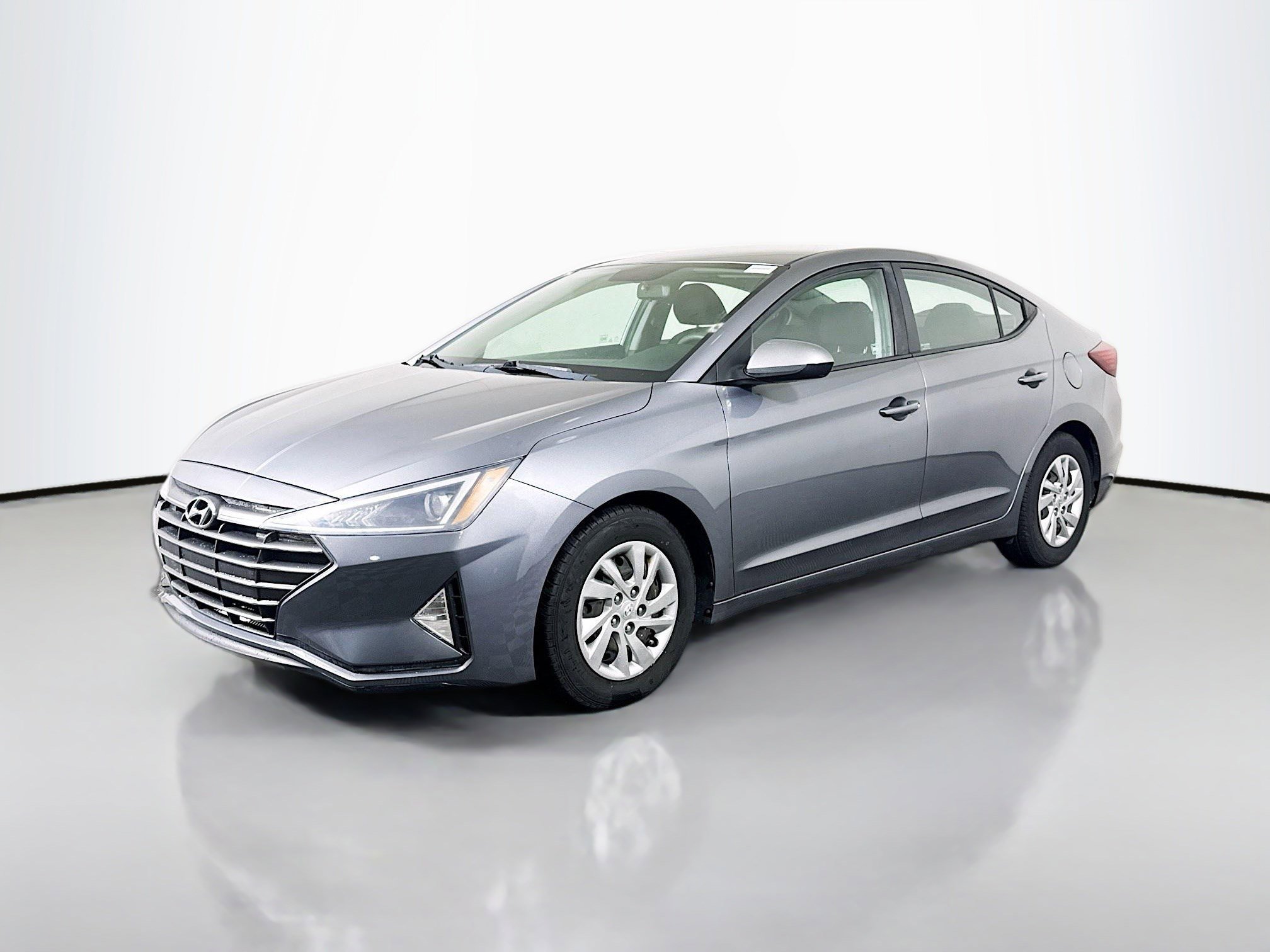 Used 2019 Hyundai Elantra SE w/ Cargo Package image 4