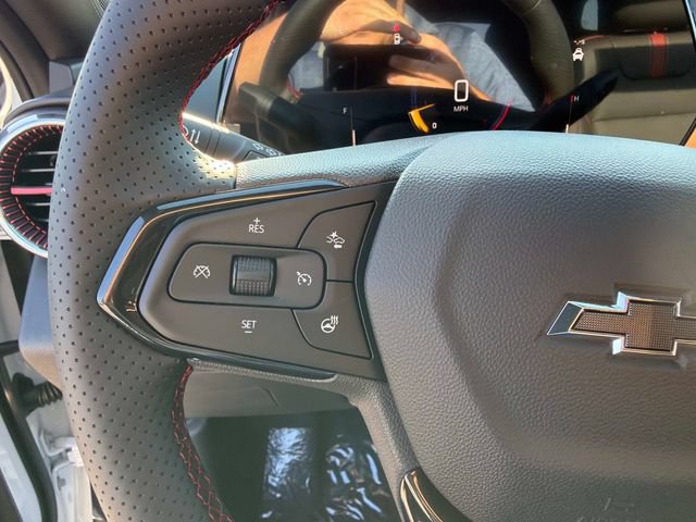New 2026 Chevrolet Trax RS w/ Sunroof Package FWD image 24