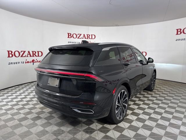 Certified 2025 Lincoln Nautilus Black Label AWD/4WD image 8