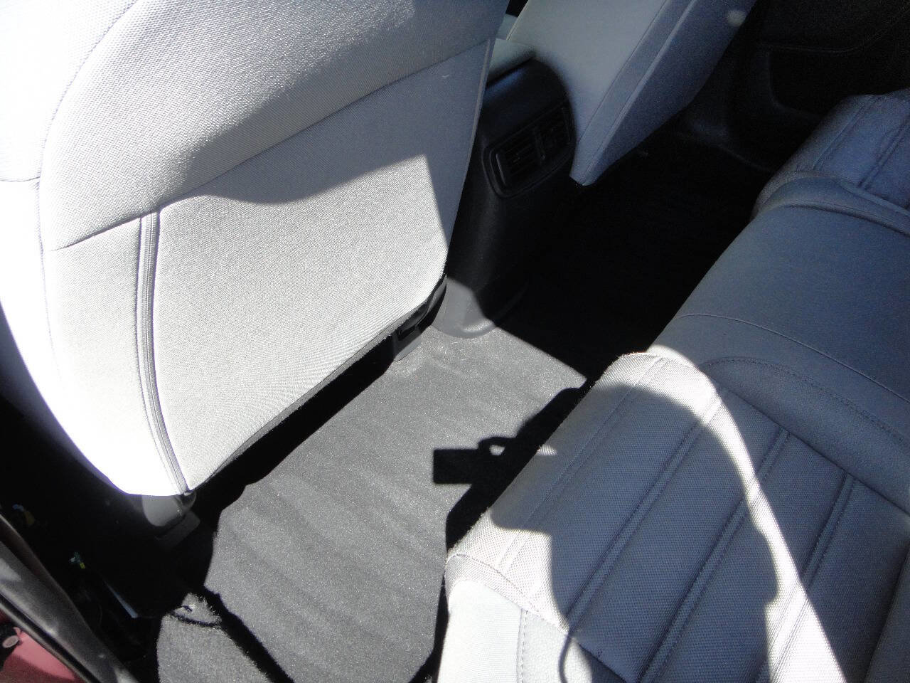 Used 2019 Honda CR-V LX image 10