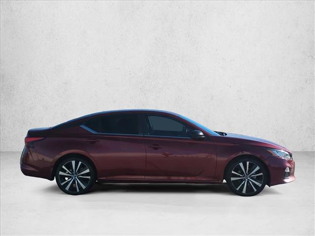 Used 2021 Nissan Altima 2.5 SR w/ SR Premium Package image 4