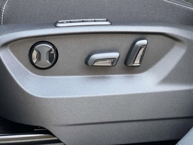 New 2026 Volkswagen Atlas SEL image 13