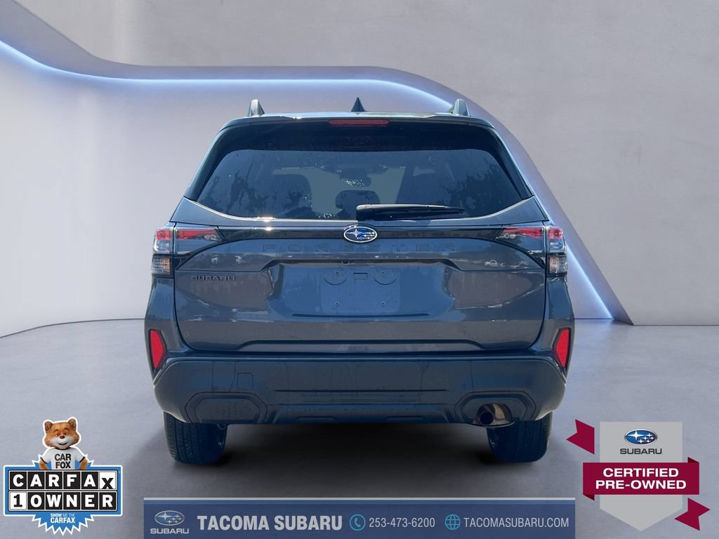 Used 2025 Subaru Forester Premium AWD/4WD image 4