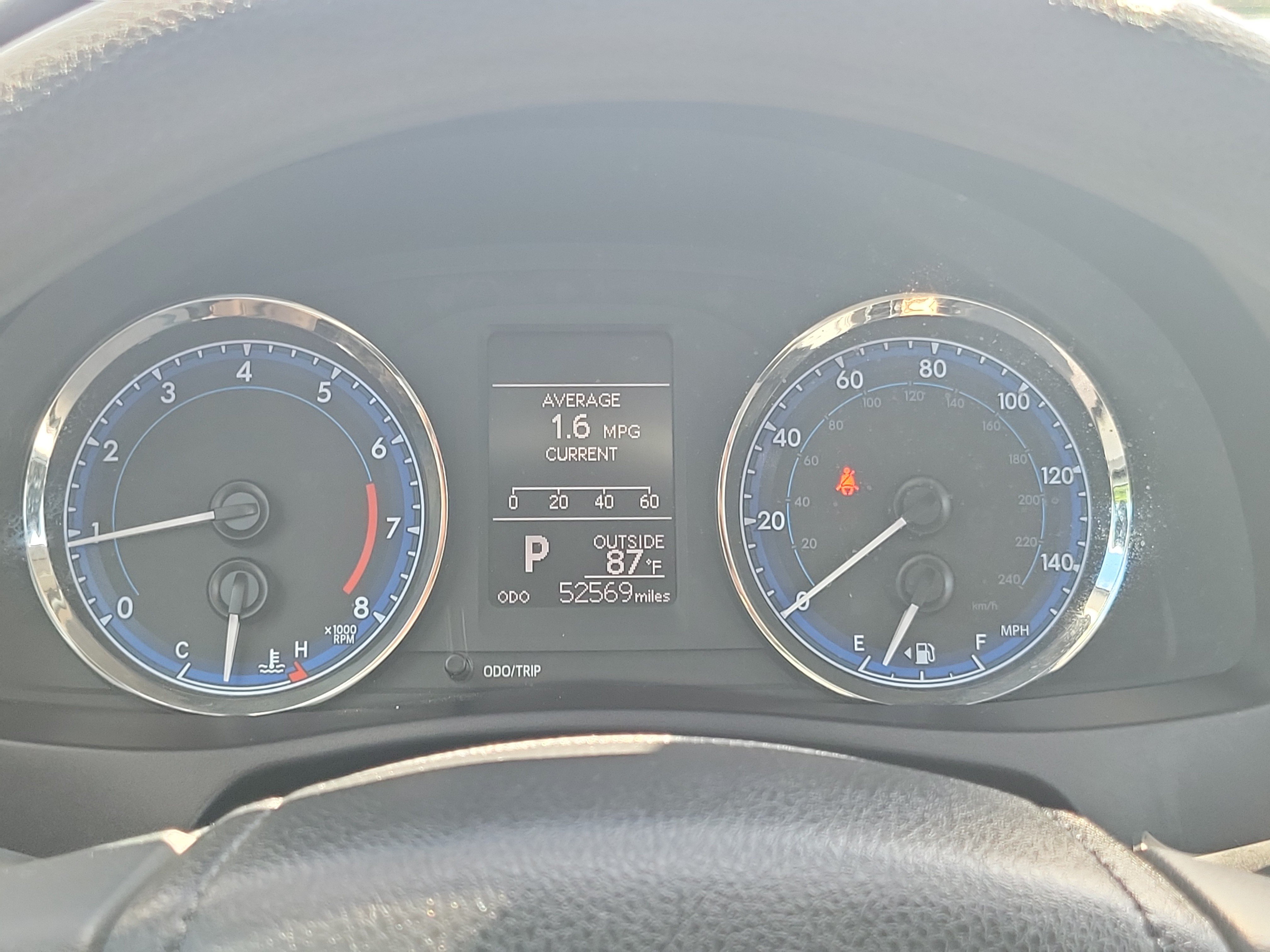 Certified 2018 Toyota Corolla LE FWD image 20