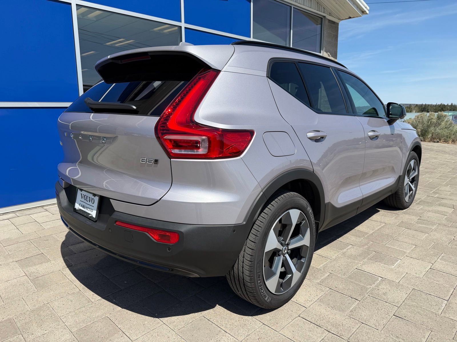 Used 2026 Volvo XC40 B5 Plus w/ Protection Package Premier AWD/4WD image 7