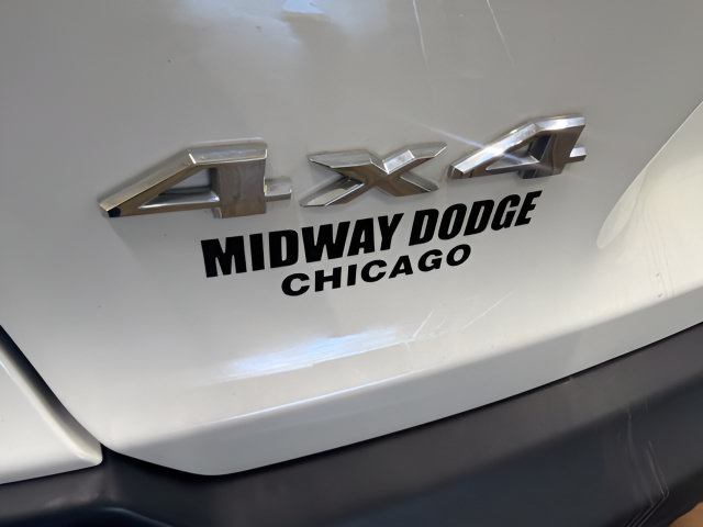 Used 2020 Jeep Cherokee Latitude Lux w/ Comfort/Convenience Group AWD/4WD image 8