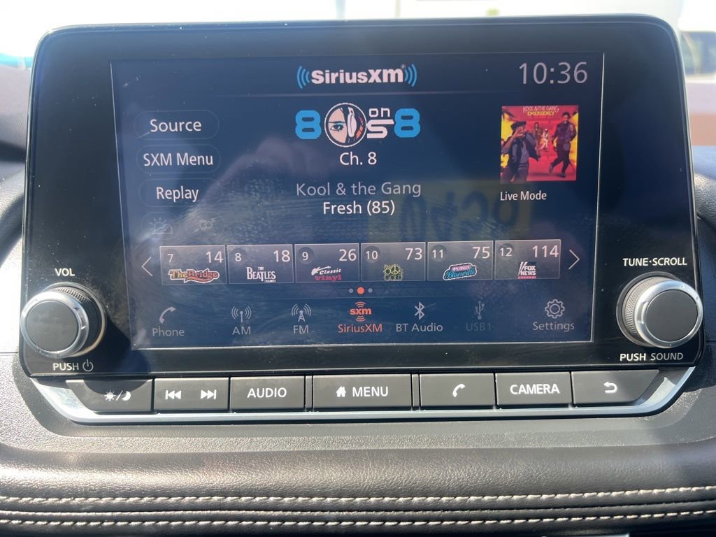 Used 2023 Nissan Rogue SV image 36