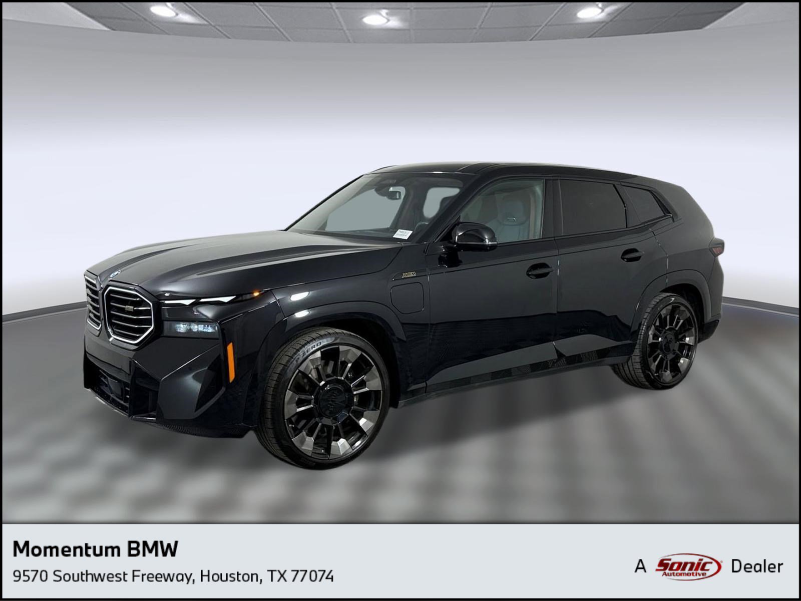 Used 2023 BMW XM AWD/4WD image 1