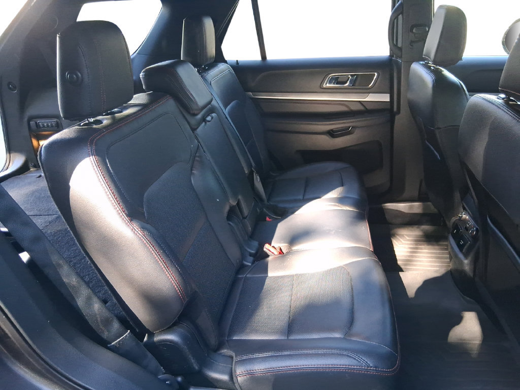 Used 2019 Ford Explorer Sport w/ Equipment Group 401A AWD/4WD image 28