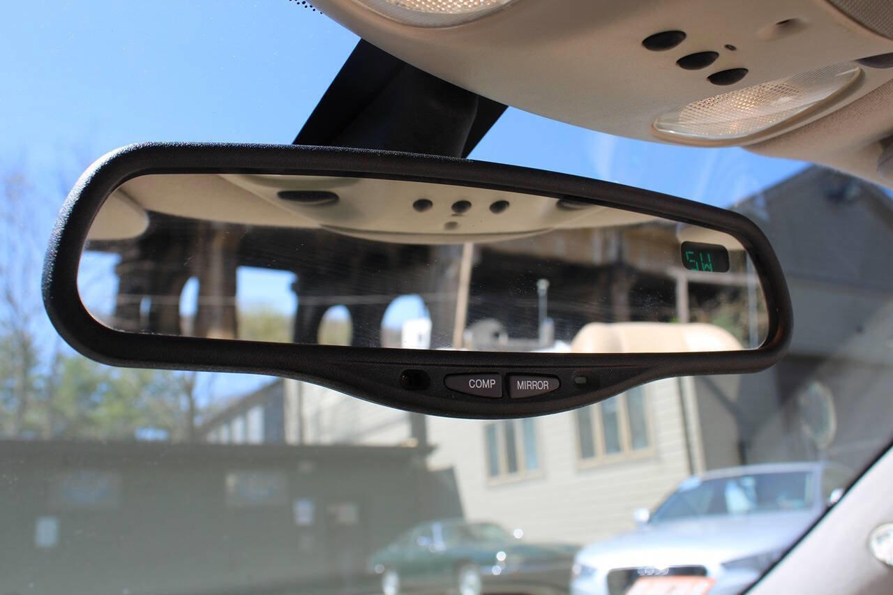 Used 2004 Jaguar XK8 Convertible image 26