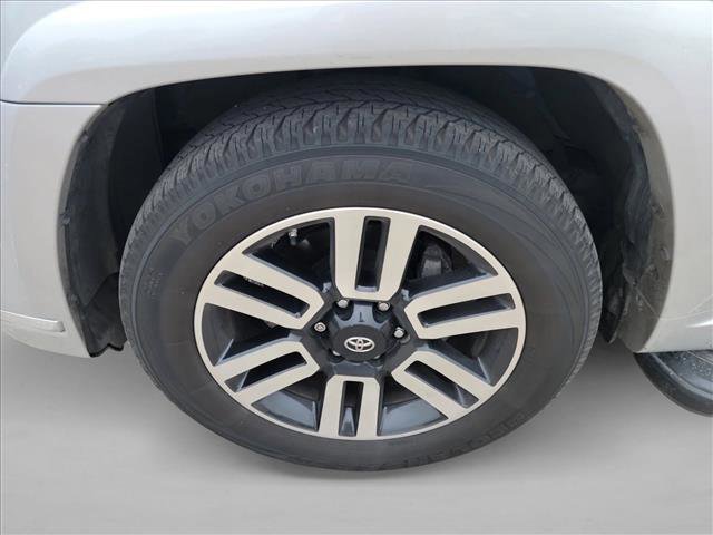 Used 2021 Toyota 4Runner Limited RWD image 9