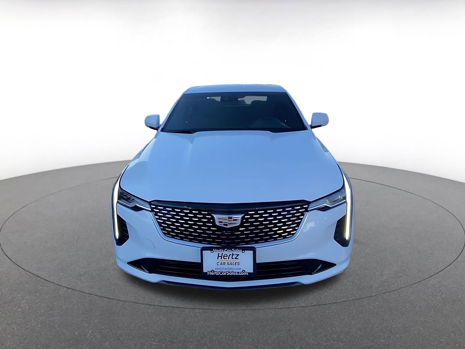 Used 2024 Cadillac CT4 Luxury image 4