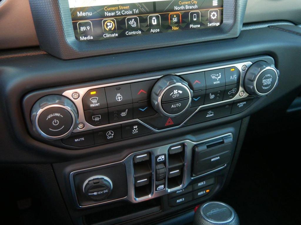 Used 2021 Jeep Gladiator Sport AWD/4WD image 27