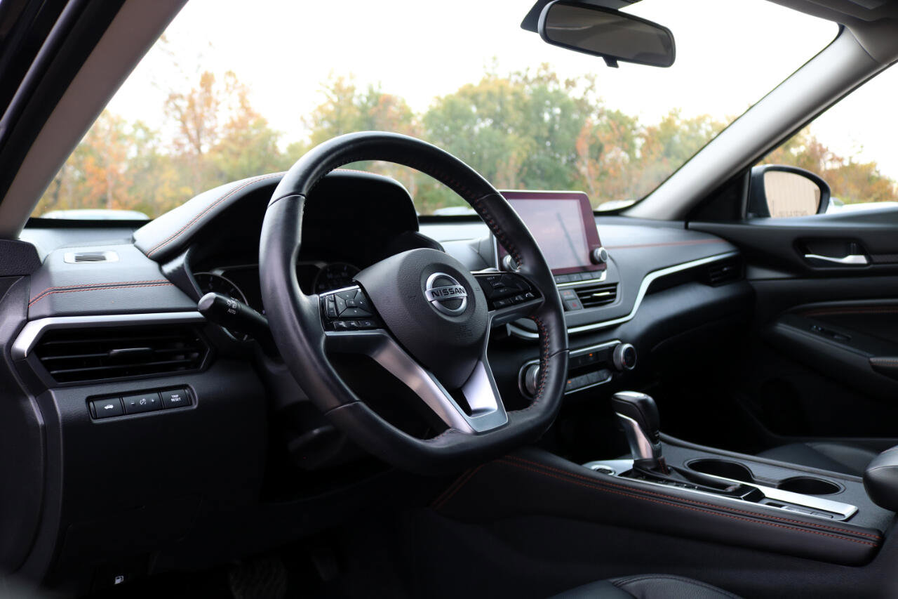 Used 2021 Nissan Altima 2.5 SR image 23