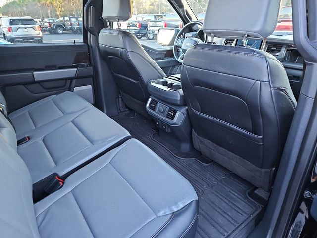 Used 2022 Ford F150 Lightning Lariat image 11