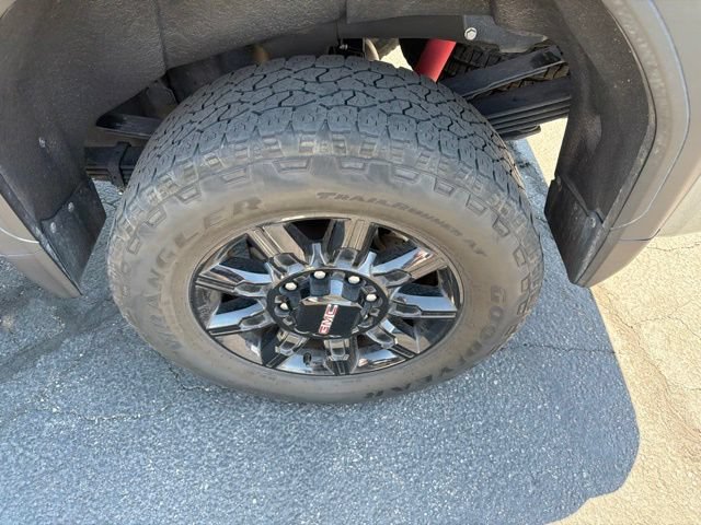 Used 2024 GMC Sierra 3500 AT4 w/ AT4 Premium Plus Package AWD/4WD image 26