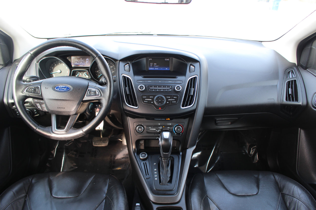 Used 2016 Ford Focus SE w/ Equipment Group 201A image 29