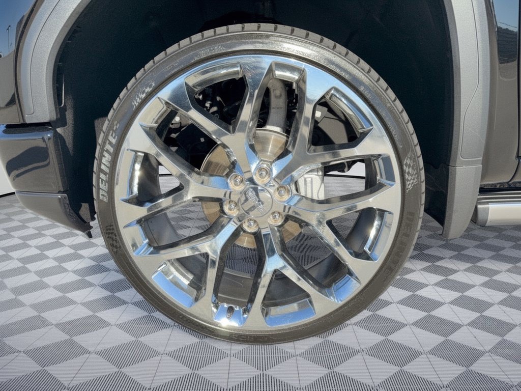 Used 2025 GMC Sierra 1500 Denali AWD/4WD image 13