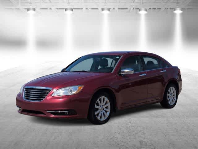 Used 2013 Chrysler 200 Limited FWD image 4