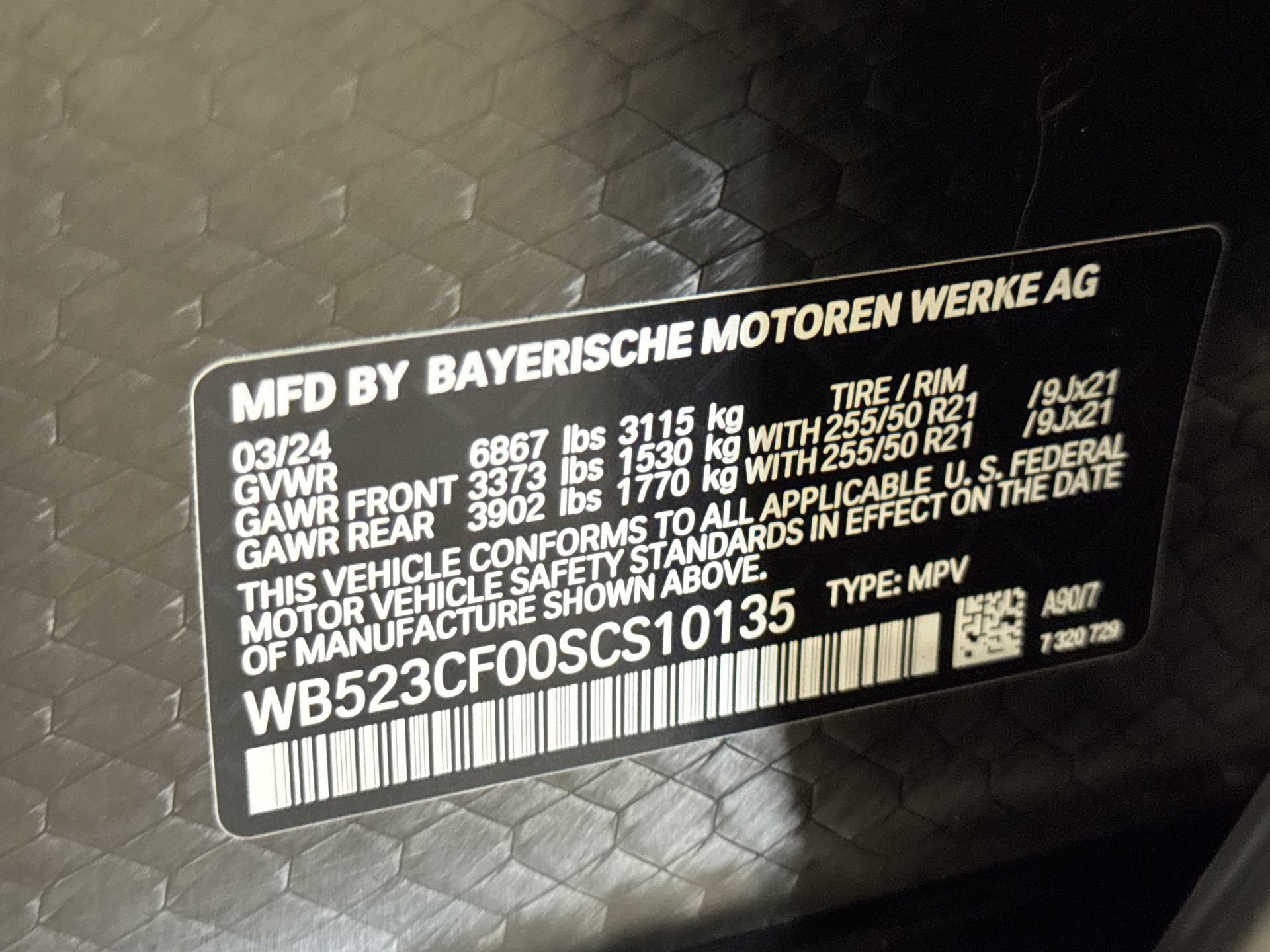 Used 2025 BMW iX xDrive50 w/ Sport Package AWD/4WD image 37
