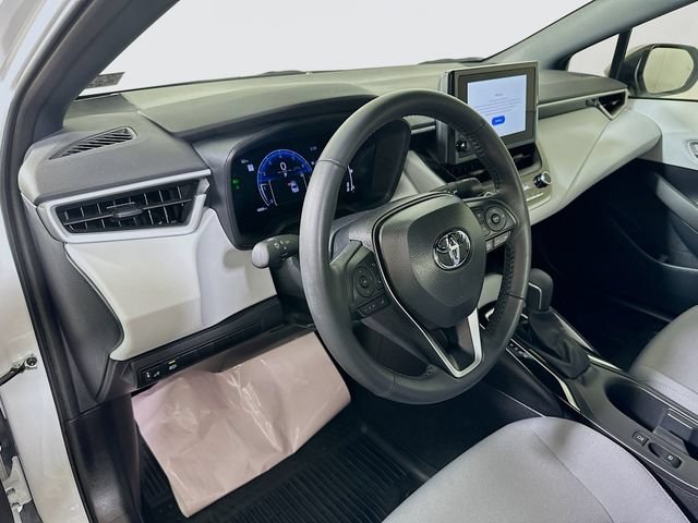 Used 2026 Toyota Corolla SE FWD image 12