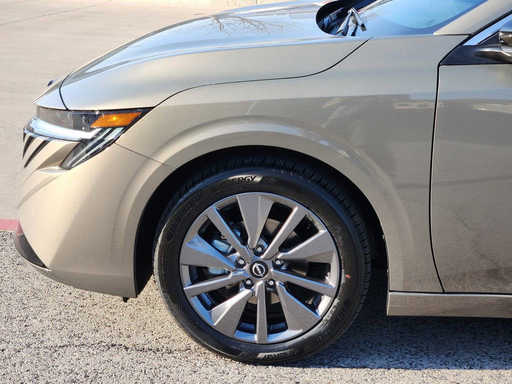 New 2026 Nissan Sentra SL image 6