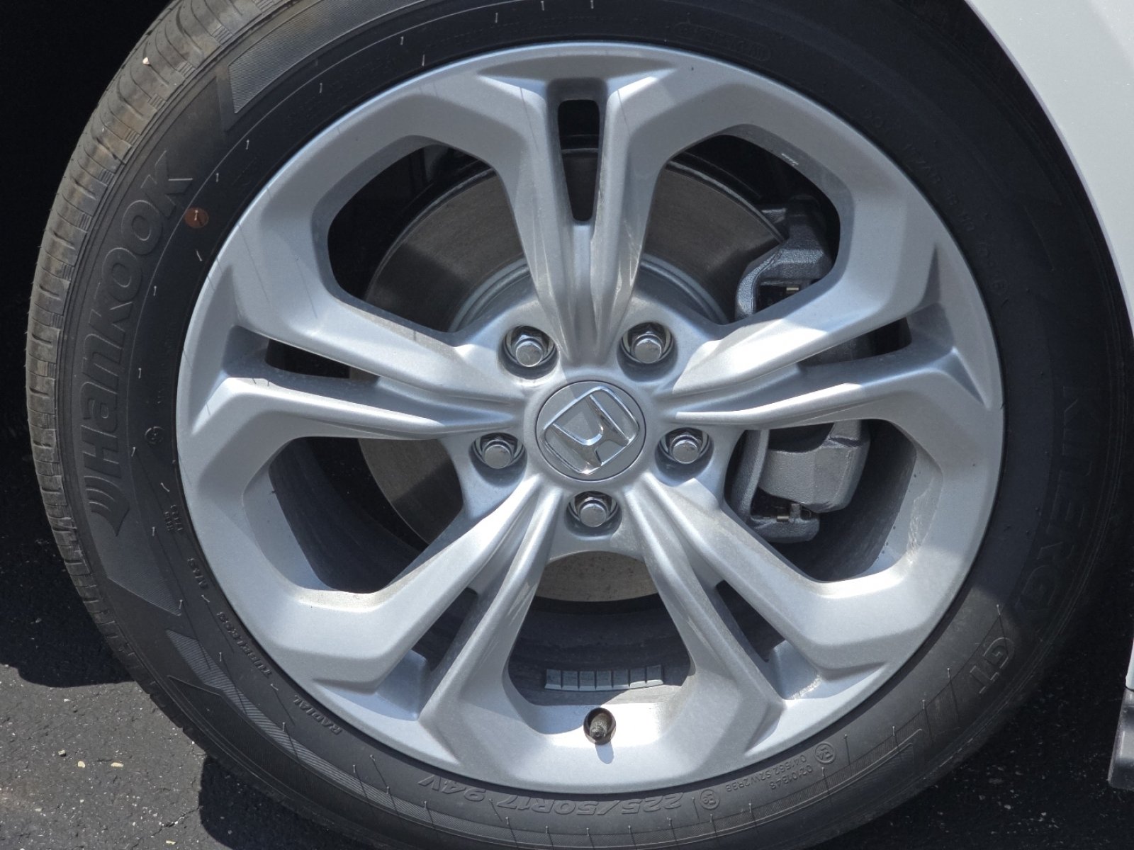 New 2026 Honda Accord LX image 7