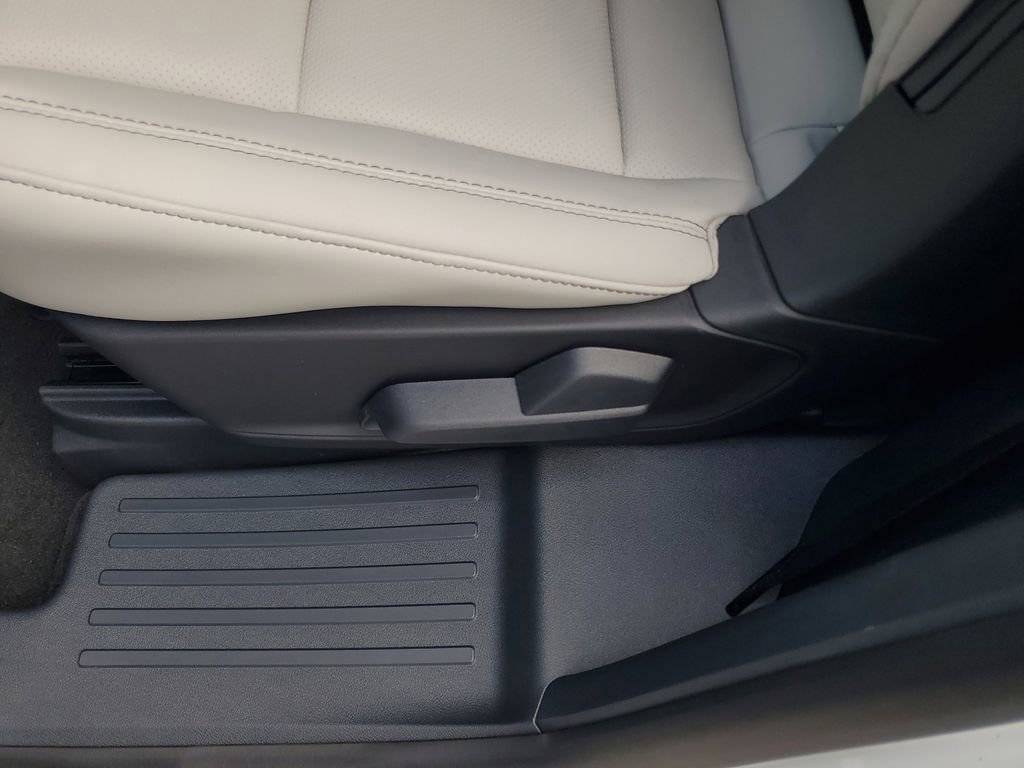 New 2026 Lincoln Aviator 2WD image 13