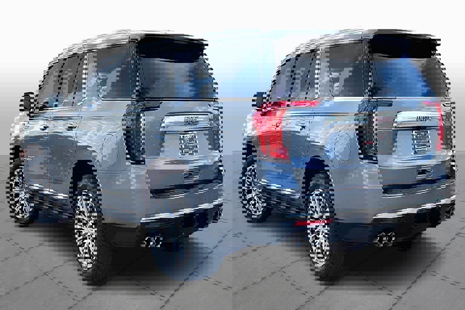 Certified 2021 GMC Yukon Denali w/ Denali Ultimate Package image 10