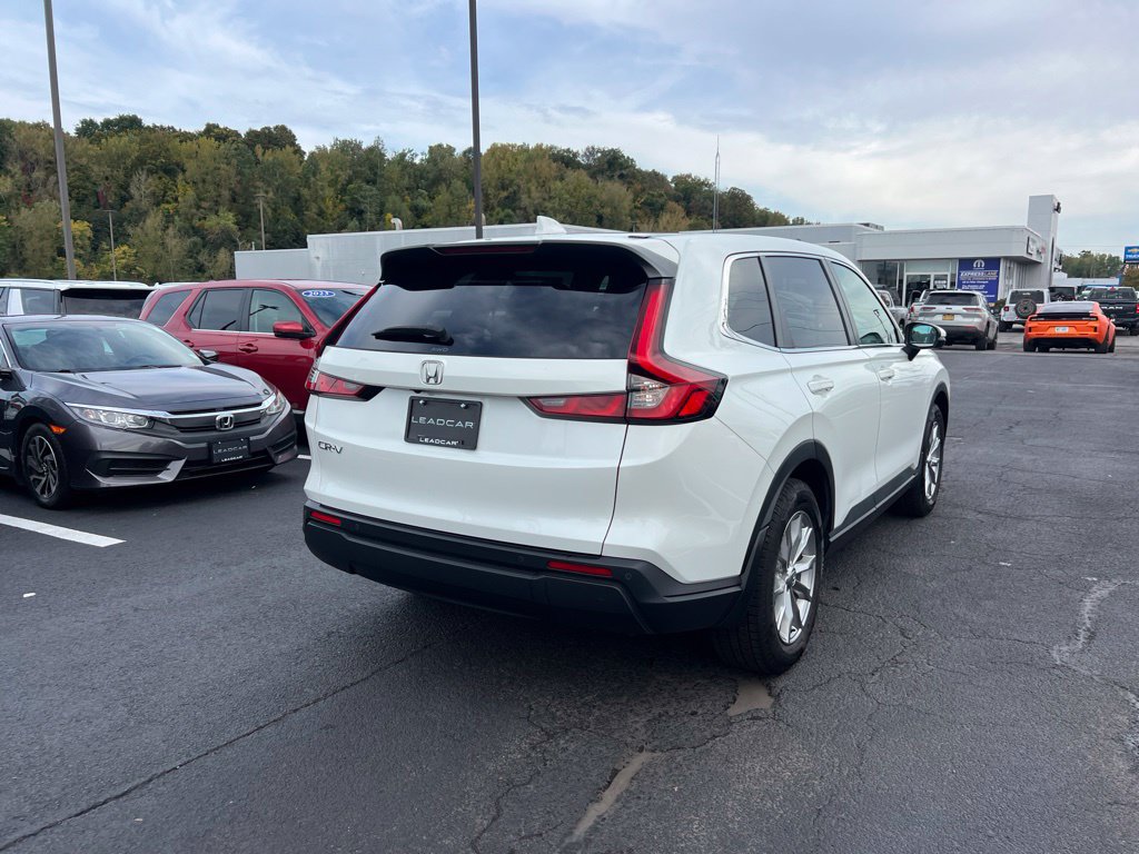 Used 2023 Honda CR-V EX-L image 5