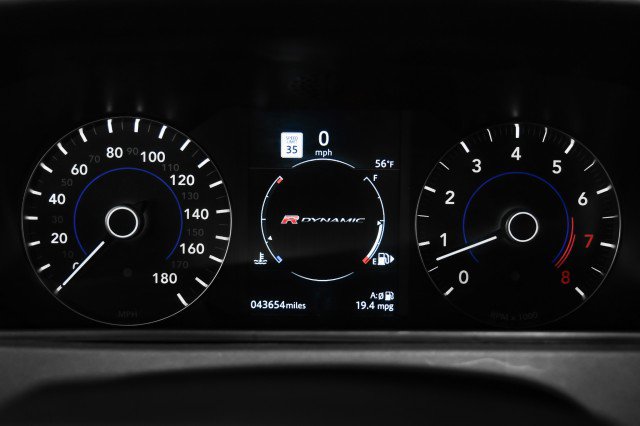 Used 2020 Land Rover Range Rover Velar R-Dynamic S image 17