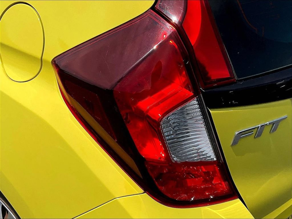 Used 2015 Honda Fit LX image 23