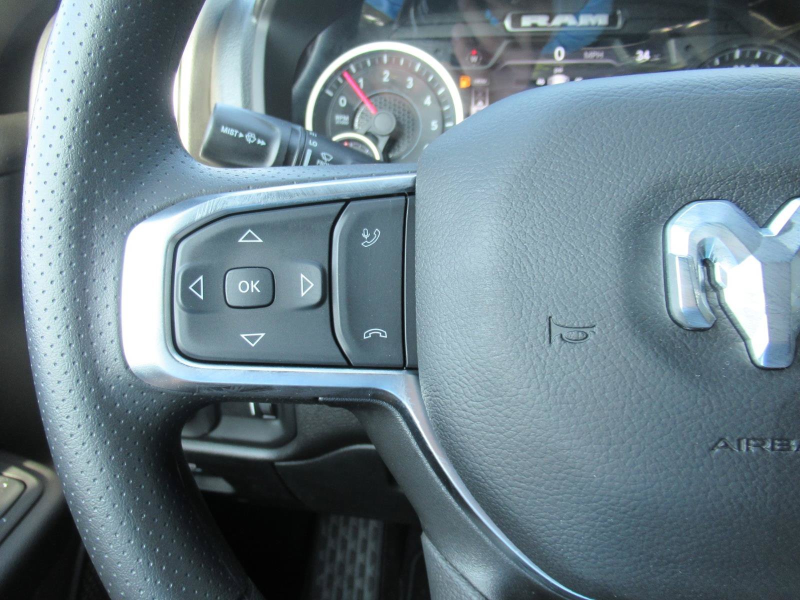 New 2026 RAM 1500 Express AWD/4WD image 25
