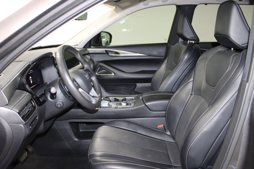 Used 2023 INFINITI QX60 Luxe w/ Vision Package FWD image 17