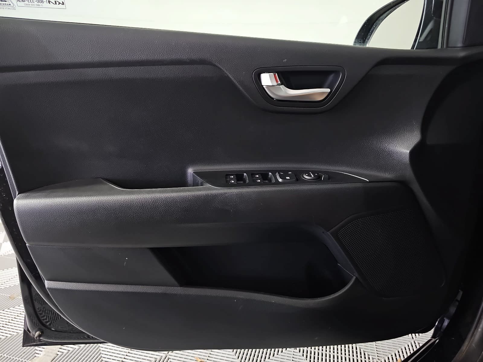 Used 2023 Kia Rio S FWD image 24