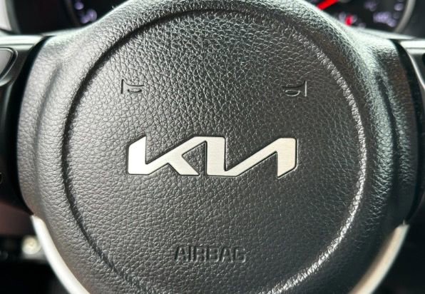 Used 2023 Kia Rio S w/ Technology Package image 14