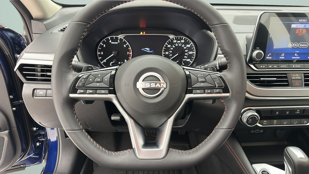 Used 2024 Nissan Altima 2.5 SR AWD/4WD image 15