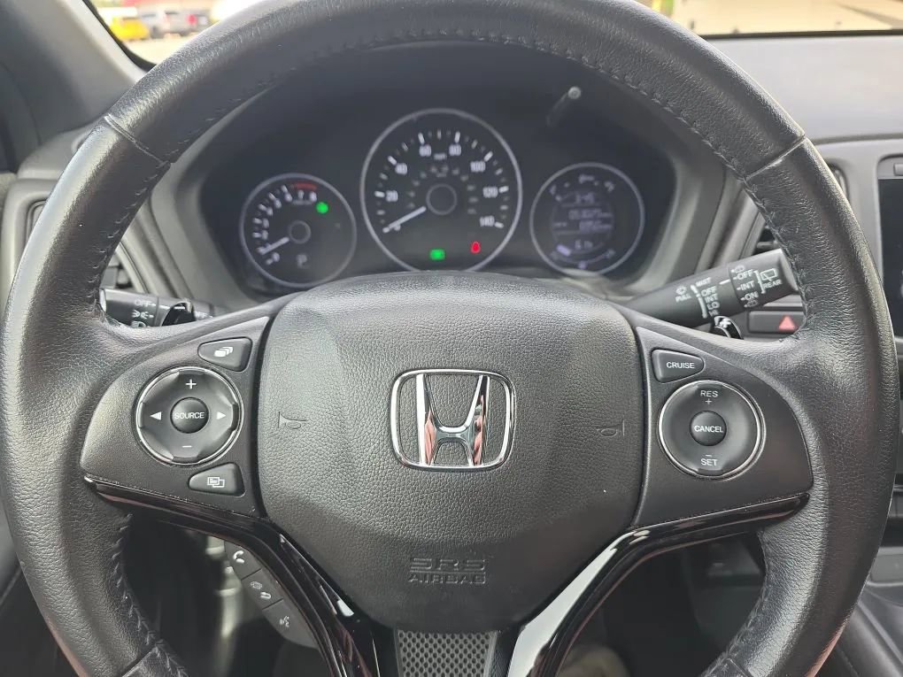Used 2022 Honda HR-V Sport image 17