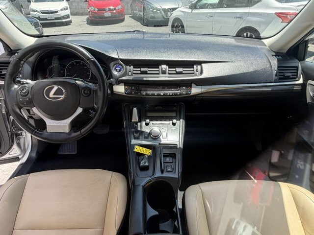 Used 2014 Lexus CT 200h FWD image 14