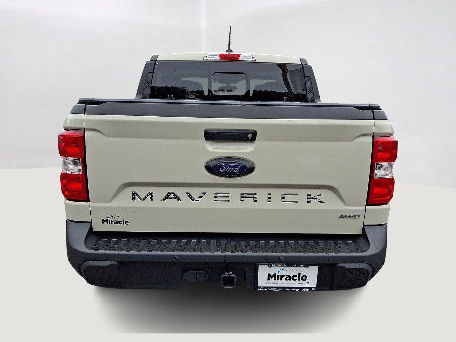 Used 2024 Ford Maverick Lariat w/ 4K Tow Package AWD/4WD image 5